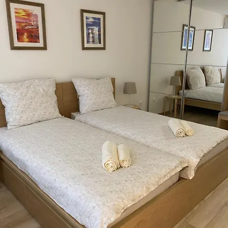 Vizipok Apartment *